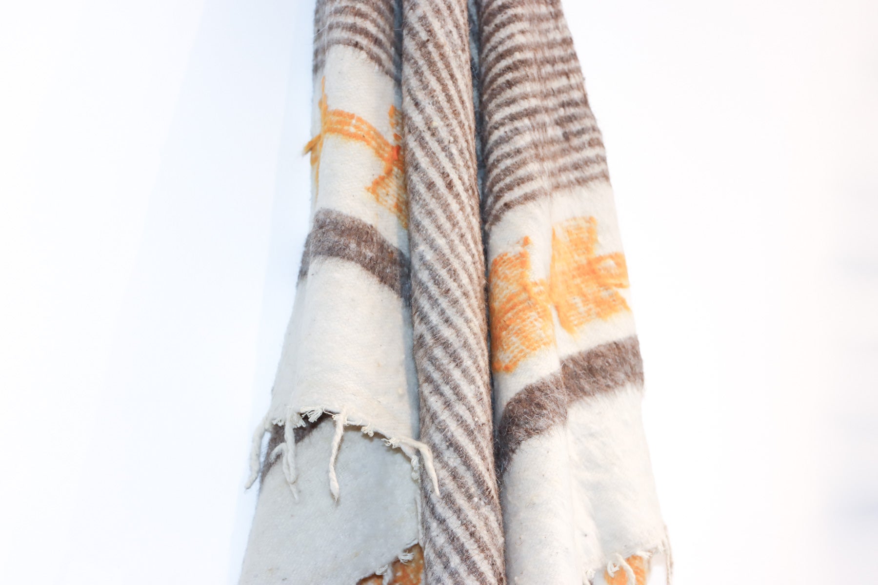 Traditional Momo Blanket - Grey / Meyer