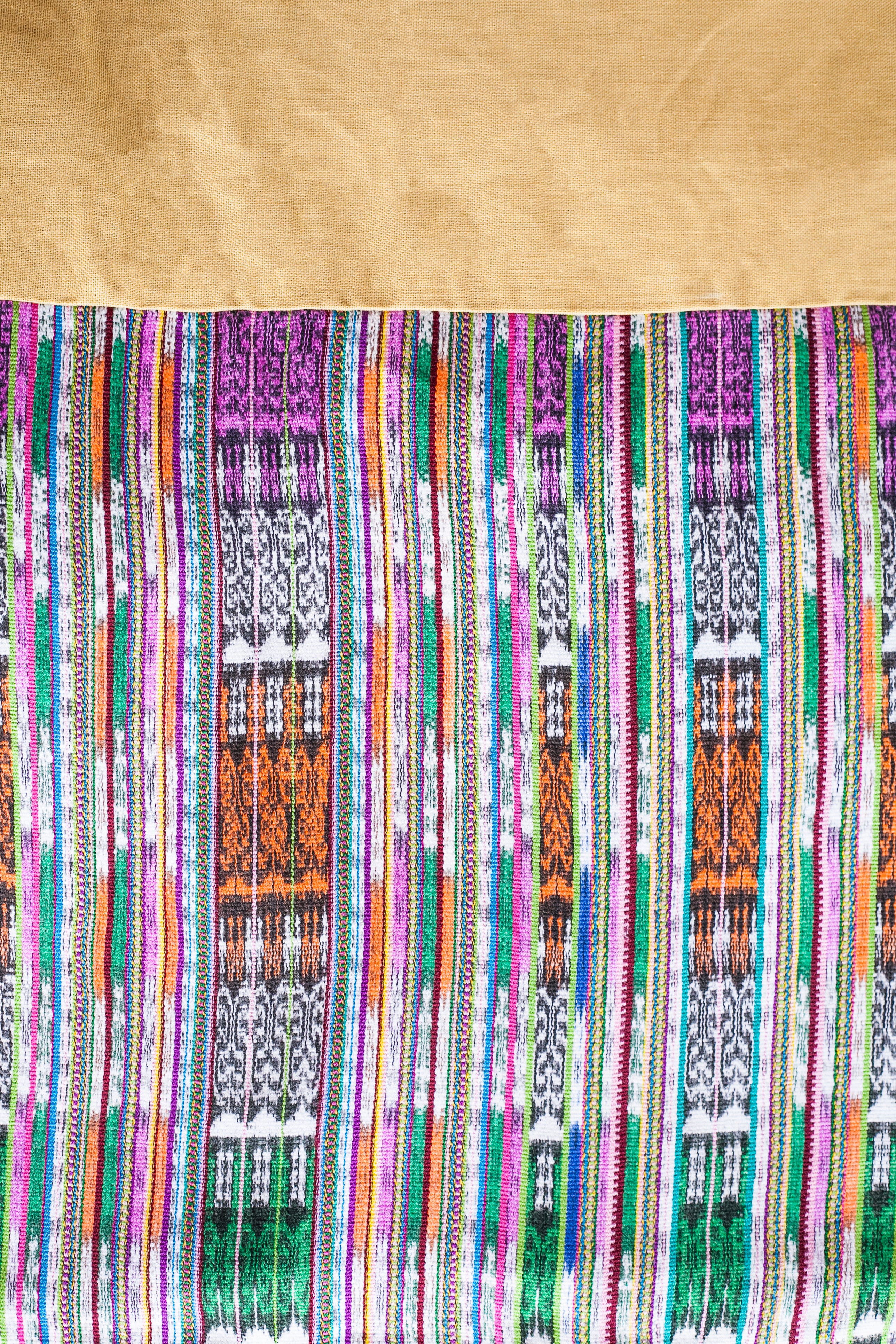 Guatemalan Corte Bedskirt - TWIN